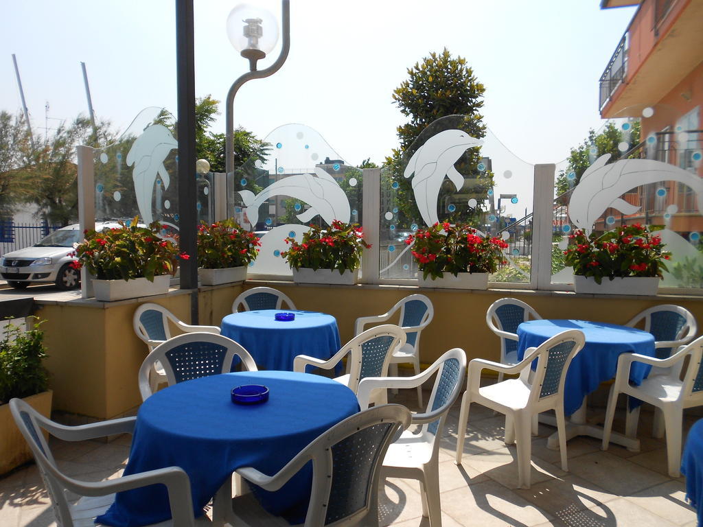 Hotel Laguna Blu リミニ エクステリア 写真